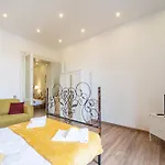 Cozy Spacious 5 Star In The Heart Of Historic Center *