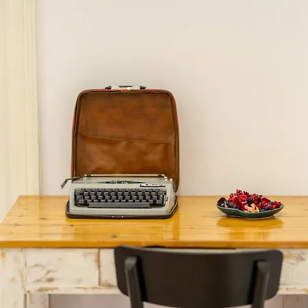 Daire Cozy Spacious 5 Star In The Heart Of Historic Center