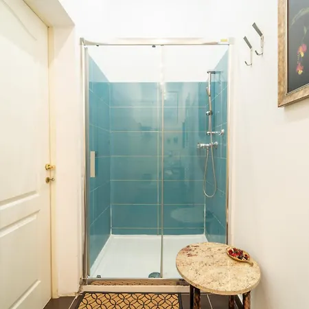 Apartment Grand Historic With New Luxury Marble Design-main Square *