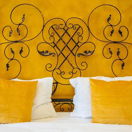 Apartment Grand Historic With New Luxury Marble Design-main Square *