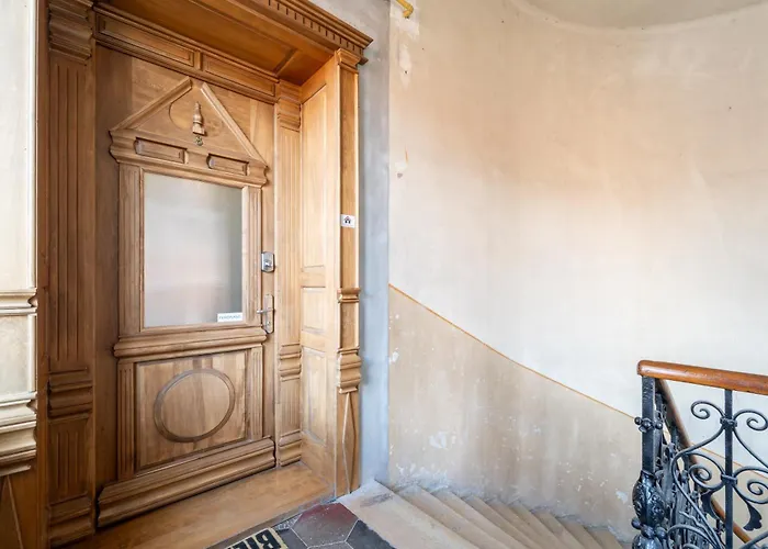 Cozy Spacious 5 Star In The Heart Of Historic Center Kolozsvár