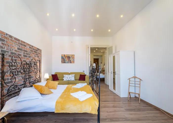 Cozy Spacious 5 Star In The Heart Of Historic Center *